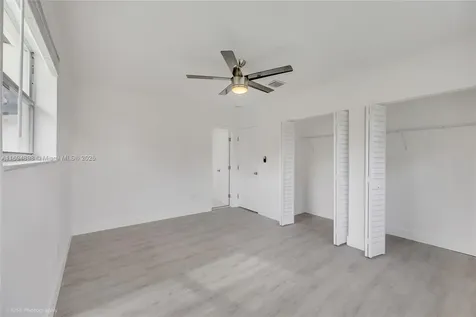 517 NW 16th Avenue Fort Lauderdale FL 33311