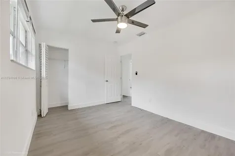 517 NW 16th Avenue Fort Lauderdale FL 33311