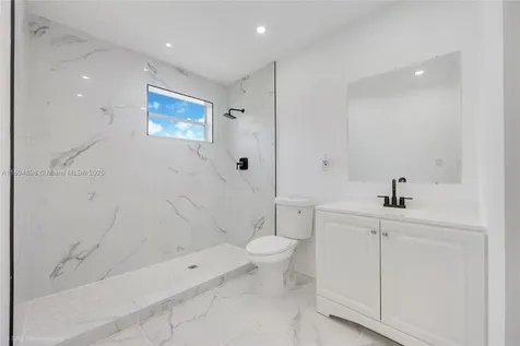 517 NW 16th Avenue Fort Lauderdale FL 33311