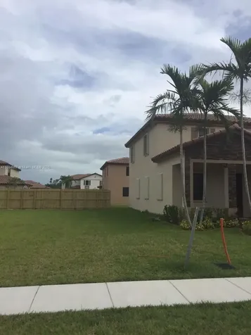 515 SE 35th Avenue Homestead FL 33033