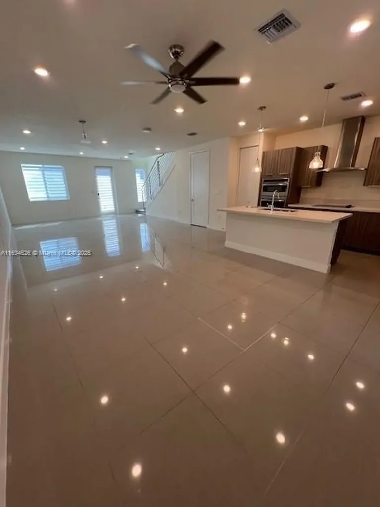 Doral FL 33178