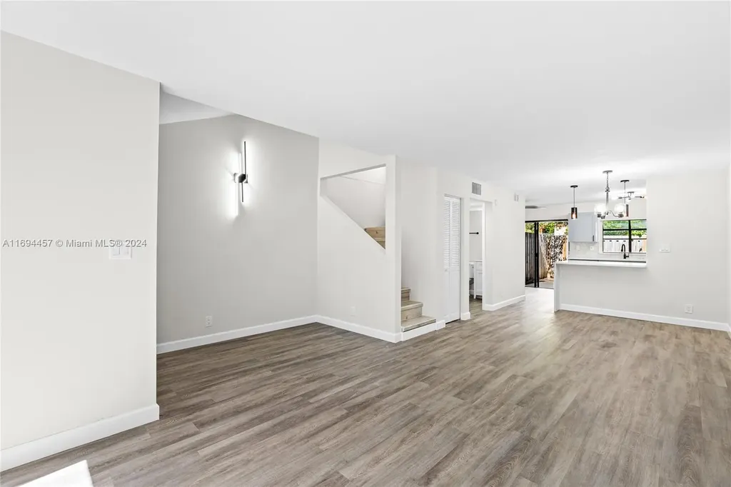 357 City View Drive Fort Lauderdale FL 33311