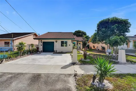 3060 NW 208th Terrace Miami Gardens FL 33056