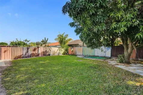 3060 NW 208th Terrace Miami Gardens FL 33056