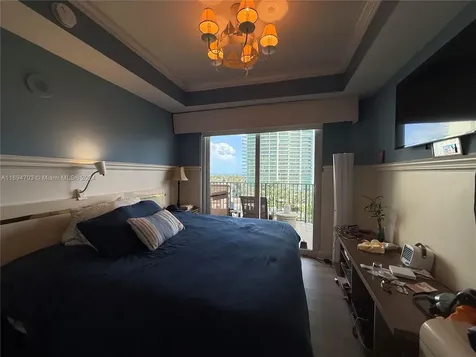 20000 E Country Club Drive Aventura FL 33180