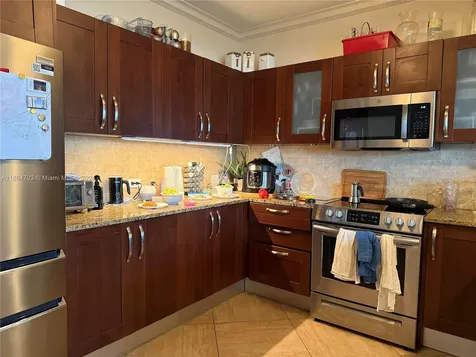 20000 E Country Club Drive Aventura FL 33180