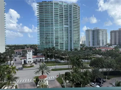 20000 E Country Club Drive Aventura FL 33180