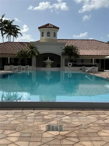 20000 E Country Club Drive Aventura FL 33180