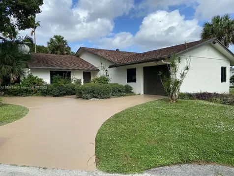 6205 Jacaranda Circle Tamarac FL 33319