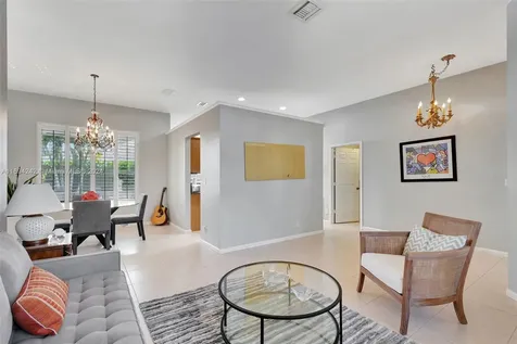 148 Fernwood Crescent Royal Palm Beach FL 33411