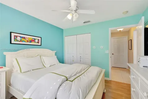 148 Fernwood Crescent Royal Palm Beach FL 33411