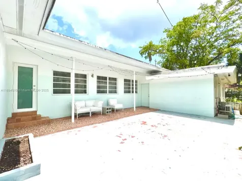 329 NE 87th Street El Portal FL 33138