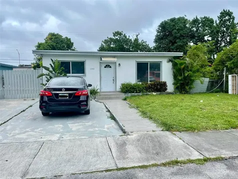 1355 NW 118th Street Miami FL 33167
