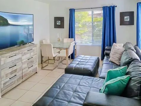 1355 NW 118th Street Miami FL 33167
