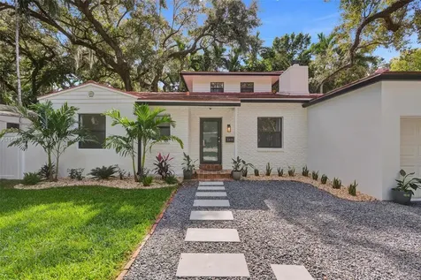 360 NE 86th Street El Portal FL 33138