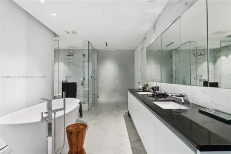 1000 Biscayne Boulevard Miami FL 33132