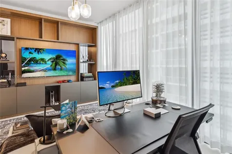 1000 Biscayne Boulevard Miami FL 33132