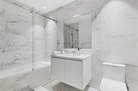 1000 Biscayne Boulevard Miami FL 33132