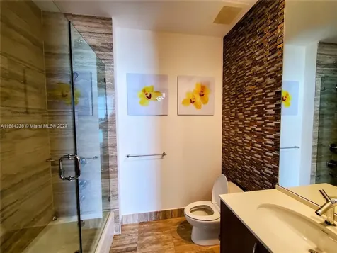 16001 Collins Avenue Sunny Isles Beach FL 33160