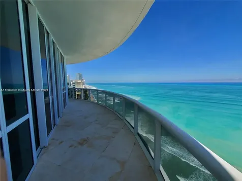 16001 Collins Avenue Sunny Isles Beach FL 33160