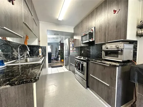 12900 SW 13th Street Pembroke Pines FL 33027