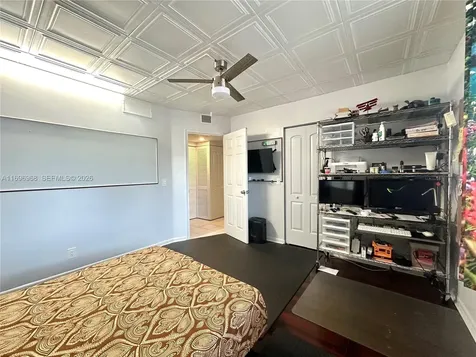 12900 SW 13th Street Pembroke Pines FL 33027