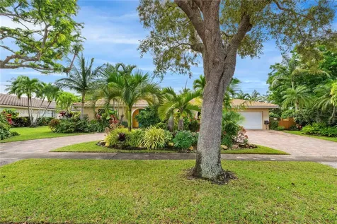 7340 SW 9th Street Plantation FL 33317