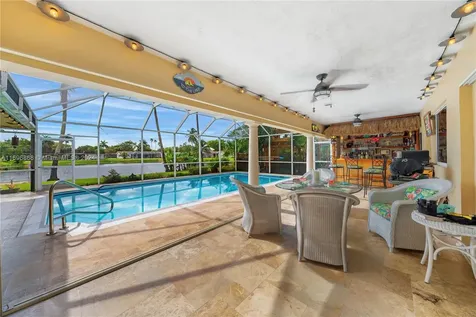 7340 SW 9th Street Plantation FL 33317