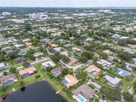 7340 SW 9th Street Plantation FL 33317