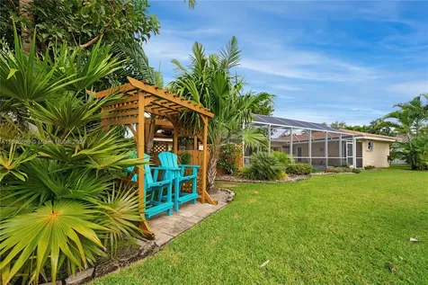7340 SW 9th Street Plantation FL 33317