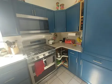 16120 SW 72nd Terrace Miami FL 33193
