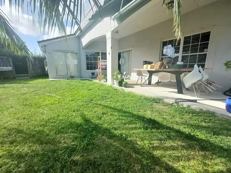 16120 SW 72nd Terrace Miami FL 33193