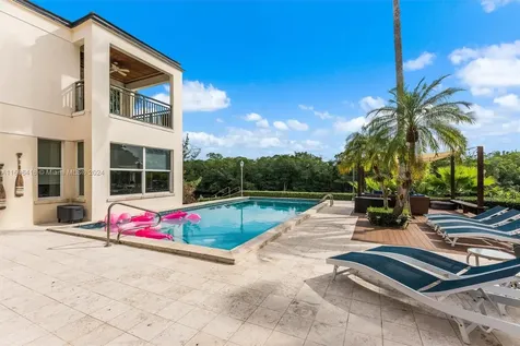 184 Paloma Drive Coral Gables FL 33143
