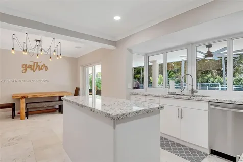 6420 Dolphin Drive Coral Gables FL 33158
