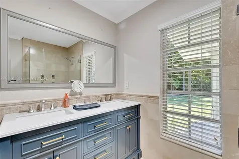 6420 Dolphin Drive Coral Gables FL 33158