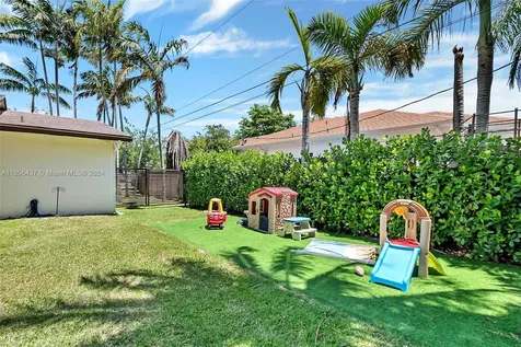6420 Dolphin Drive Coral Gables FL 33158