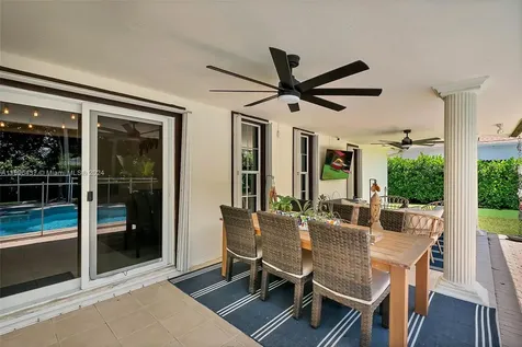 6420 Dolphin Drive Coral Gables FL 33158
