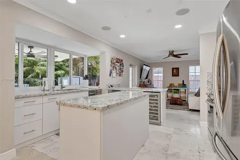 6420 Dolphin Drive Coral Gables FL 33158