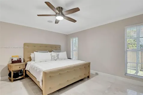 6420 Dolphin Drive Coral Gables FL 33158