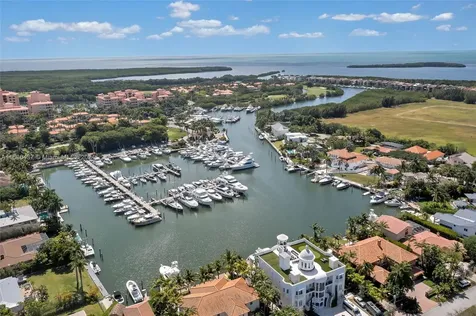 6420 Dolphin Drive Coral Gables FL 33158