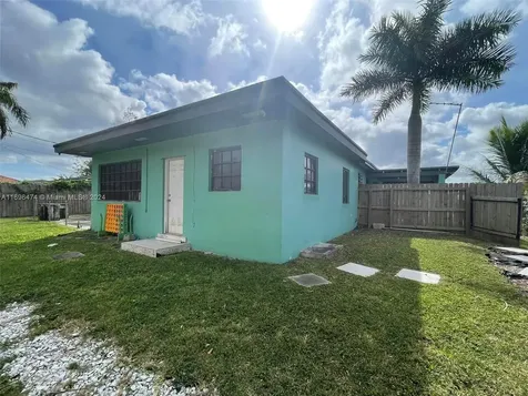 15231 SW 297th Street Homestead FL 33033