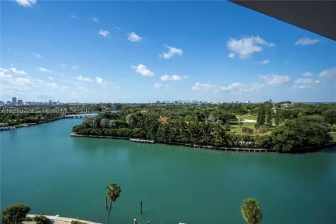 9102 W Bay Harbor Bay Harbor Islands FL 33154