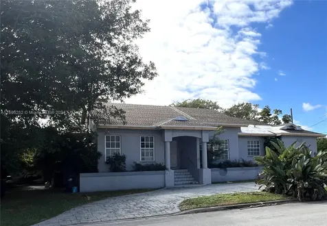 424 90th Street Surfside FL 33154