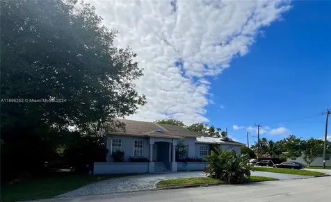 424 90th Street Surfside FL 33154