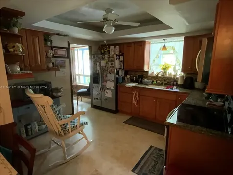 9221 SW 165th Street Palmetto Bay FL 33157