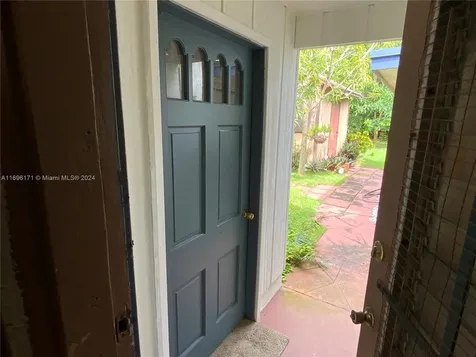 9221 SW 165th Street Palmetto Bay FL 33157