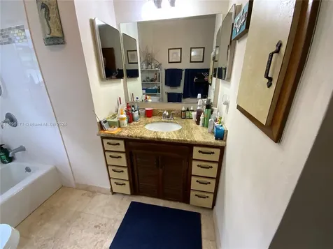 9221 SW 165th Street Palmetto Bay FL 33157