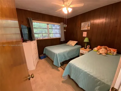 9221 SW 165th Street Palmetto Bay FL 33157