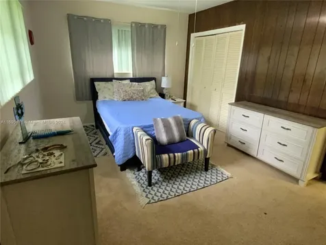 9221 SW 165th Street Palmetto Bay FL 33157