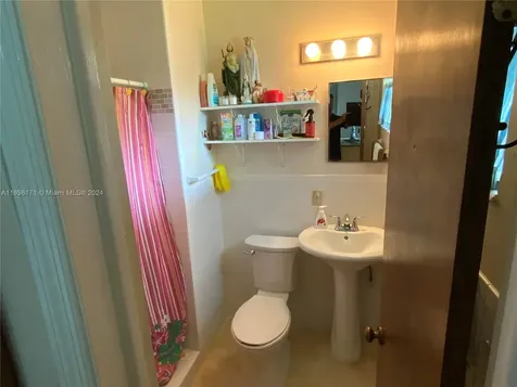 9221 SW 165th Street Palmetto Bay FL 33157